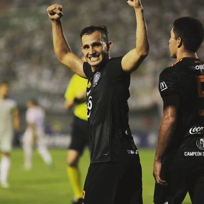 Libertad se impone y estanca a Cerro