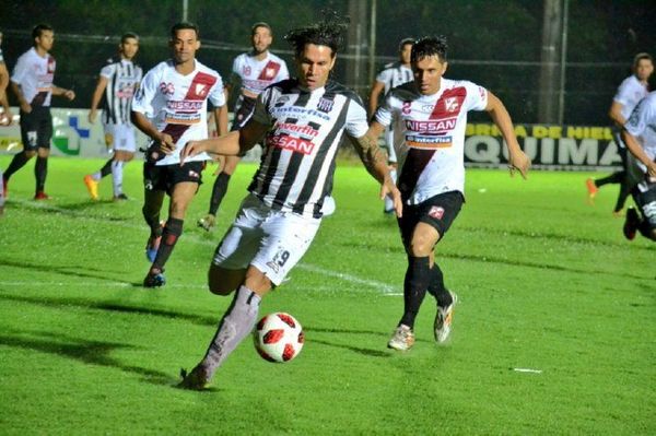 El kelito enfrenta a Deportivo Santani