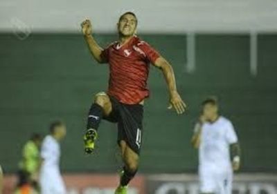 Cecilio Domínguez brinda a Independiente chance para la Sudamericana