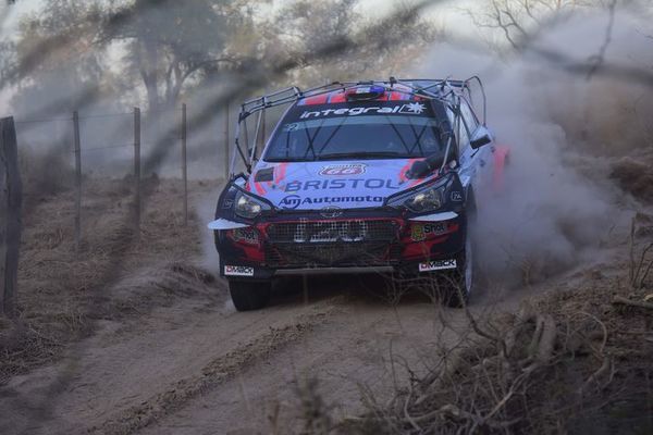 Domínguez se adjudica la etapa - Automovilismo - ABC Color