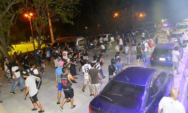 Incidentes en Futsal FIFA: Libertad ambulatoria para 40 hinchas