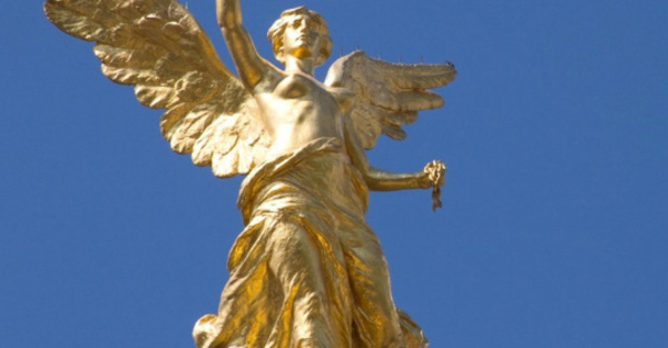 Restauran ángel de la independencia
