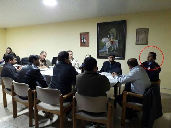 Comisario de Caacupé es destituido por asistir a su guardia con algunas copas de más