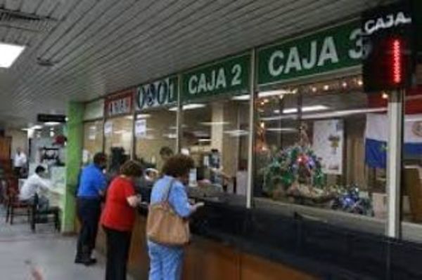 Municipalidad de Asunción inaugura con fracaso nuevo sistema de cobro de impuestos