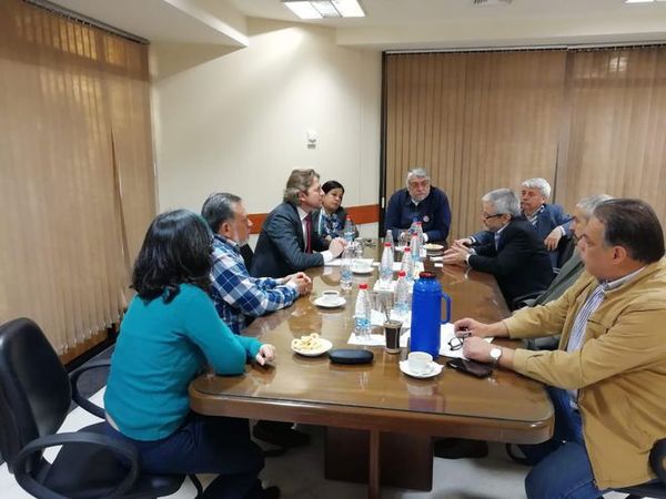 Diputado brasilero reúne datos con senadores sobre responsabilidad de Jair Bolsonaro en acuerdo secreto