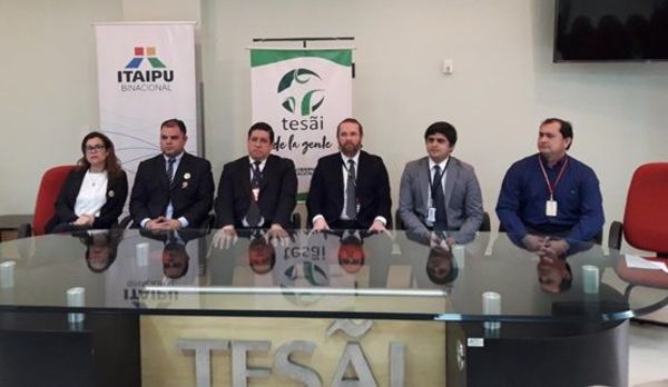 Itaipu capacita a alumnos de escuelas y colegios que colaborarán en la lucha contra el dengue