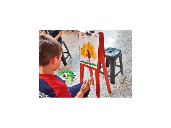 Niños pintaron sueño: Asunción poblada de frondosos árboles