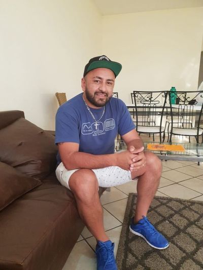 El churero, “yo instale el estilo de carnicería que hoy los programas de show utilizan. Pero estoy apartado en proceso de conversión”.