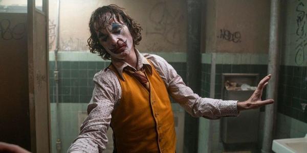 Sale a la luz una escena borrada de la película Joker