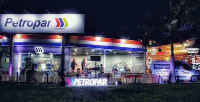 En Petropar, si hay crisis que no se note: contribuyentes pagan 394 millones al mes a “asesores” - ADN Paraguayo