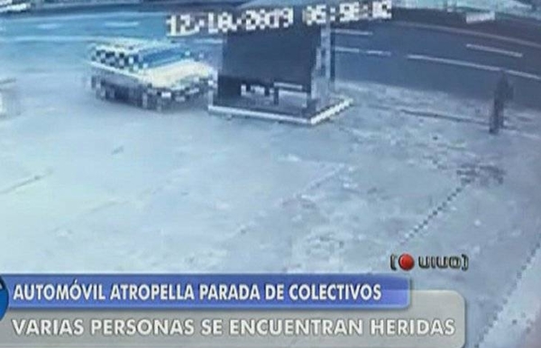 HOY / Salió del trabajo, tomó unas cervezas y manejó: durmió al volante y atropelló a tres