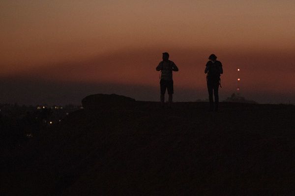 Los incendios forestales del sur de California arden sin control