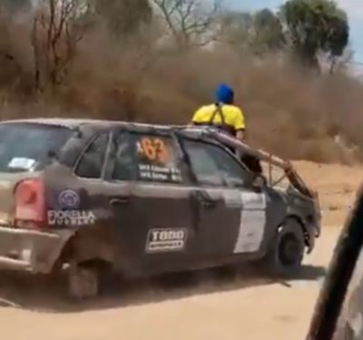 Sin una rueda igual llegó a la meta en el Rally del Chaco