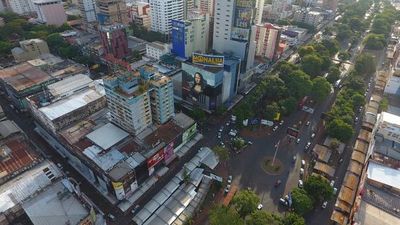 CDE prepara para noviembre su “Black Week”, una gran feria de descuentos - Nacionales - ABC Color