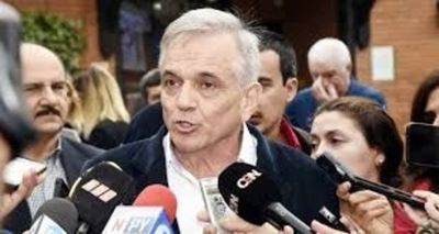 Luis Villasanti acusa al ex director del Detave de inútil