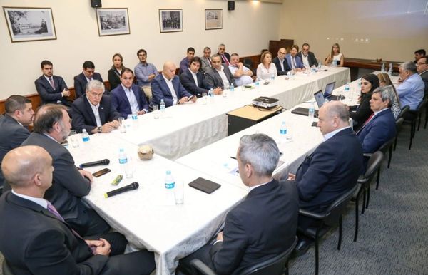 Apoyan proyecto de reforma fiscal en Paraguay
