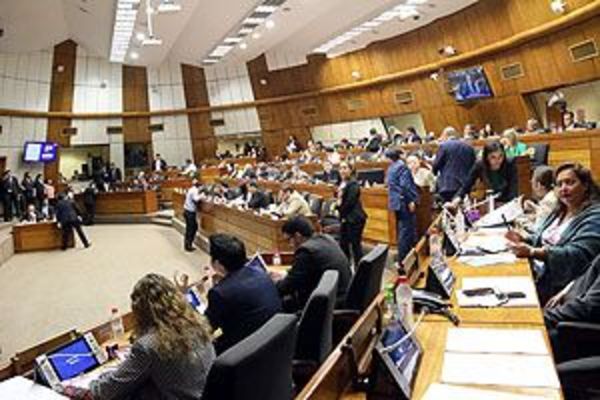 Diputados aprueba que MOPC utilice remanente de préstamo de USD 200 millones