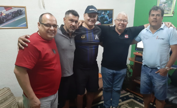 HOY / Traen un nuevo técnico a poco de acabar el ciclo