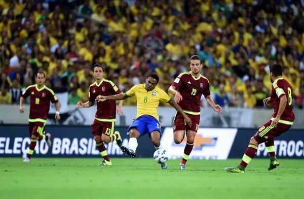 Brasil golea a Venezuela y sonríe