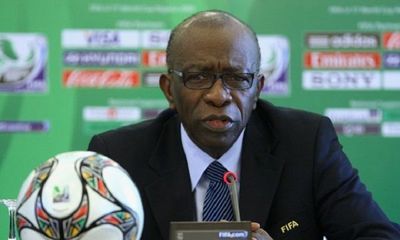 De por vida suspenden a Jack Warner en FIFA