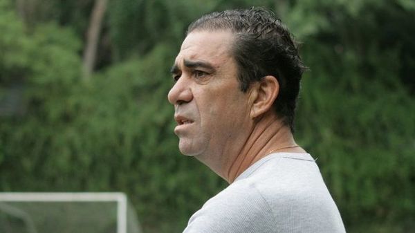 Se suicida el polémito DT y exfutbolista chileno Bonvallet