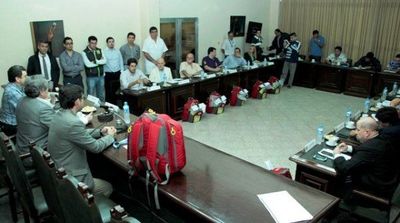 APF programa dos fechas del Clausura