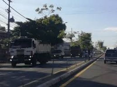 400 camiones entran en Asunción para protestar contra Senavitat