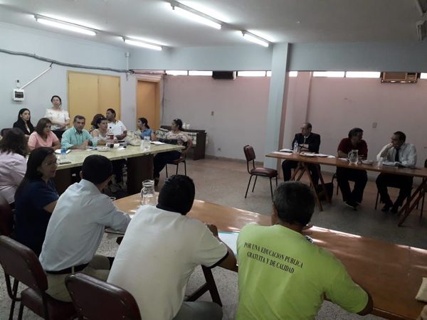Docentes saldrán a buscar a alumnos a sus casas