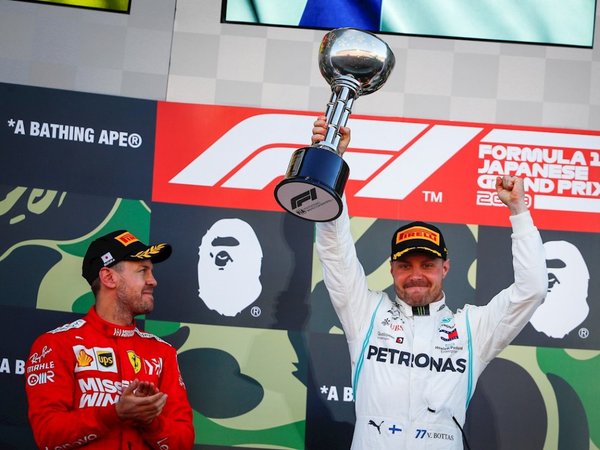 Bottas aprovecha un error de Vettel y Mercedes celebra su sexta corona