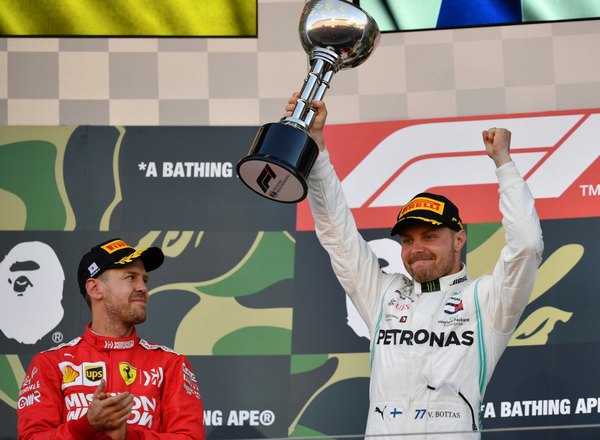 Bottas gana y Mercedes logra su 6º título consecutivo de constructores