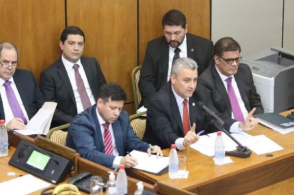 Juan Ernesto Villamayor responde al Senado caso Samura