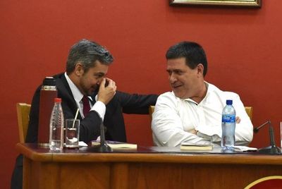 Horacio Cartes trata de mentiroso a Mario Abdo