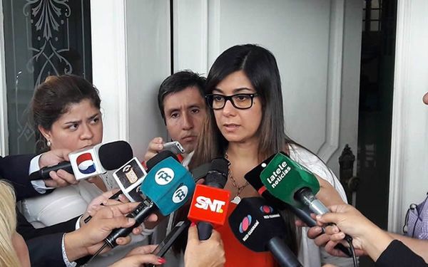 Fiscal General ordena sumario contra agente fiscal Zully Figueredo por mal desempeño