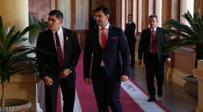 Senador colorado informó al presidente sobre solicitudes de Honor Colorado para mantener estabilidad política