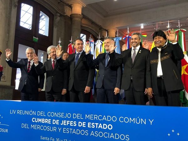Mario Abdo insta a paises del Mercosur a modernizar las estrategias  del comercio para mayor competitividad en el mundo