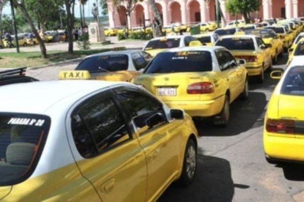Roque Alonso levanta medida contra MUV y Uber. Taxistas declaran la guerra a nivel país