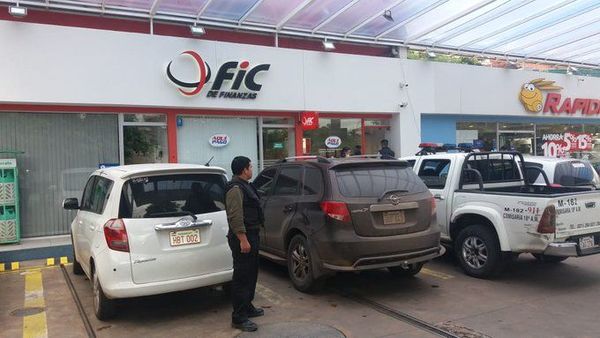 Asaltan financiera de Mercado 4 y se llevan Gs 1. 200 millones