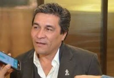 Liberales dialogan con bancadas para presidir el Congreso Nacional