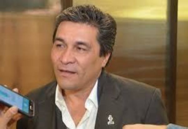 Liberales dialogan con bancadas para presidir el Congreso Nacional