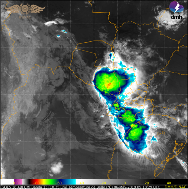 Tormentas con ráfagas de vientos fuertes