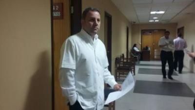 Funcionarios del minihospital de diputados se sienten manoseados