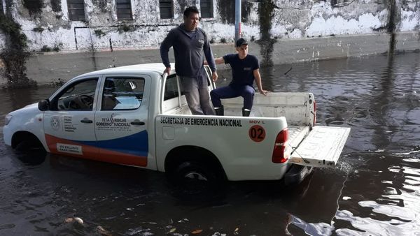 Familias de Limpio se mudan a albergues