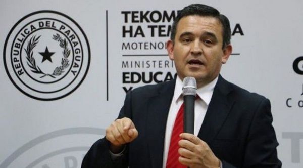 "Petta es un incompetente y una improvisación de nuestro gobierno"