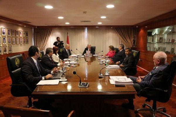 Presidente del JEM solicitó mantener una reunión con Ministros de Corte