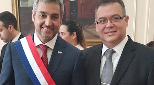 Jefe de gabinete de la presidencia Julio Ullón seria candidato a Intendente de Asunción