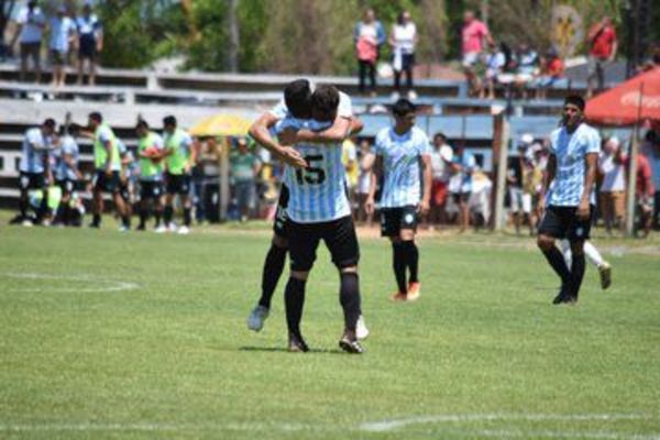 Guaireña y un triunfo de Primera - Fútbol - ABC Color