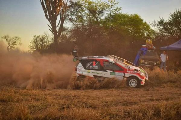 Alejandro Galanti se acerca a un nuevo título en el Rally del Chaco