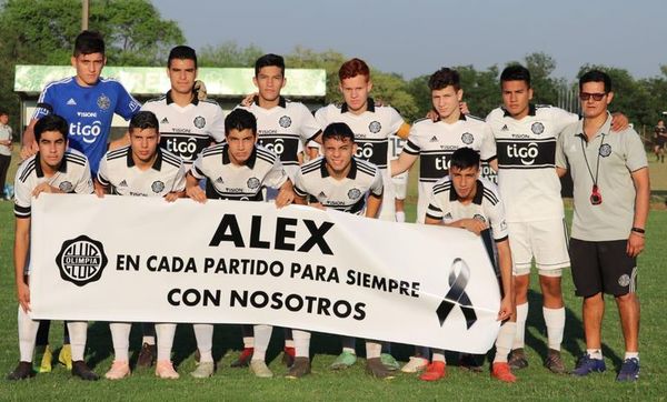 Sub 15: Olimpia, se mantiene invicto en la cima - Fútbol - ABC Color