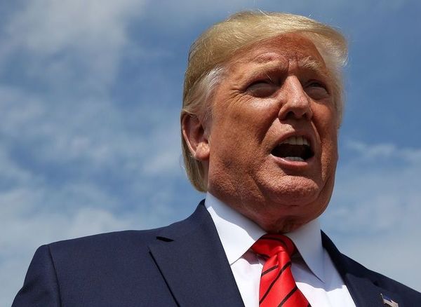Trump sugiere detener “por traición” al legislador que lidera la investigación en su contra