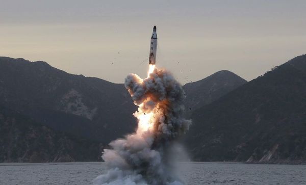 Corea del Norte habría utilizado un submarino para lanzar su último misil